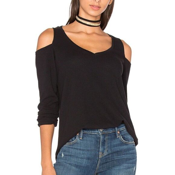 NWT Chaser V-Neck Black Cold Shoulder thermal top - Picture 1 of 9